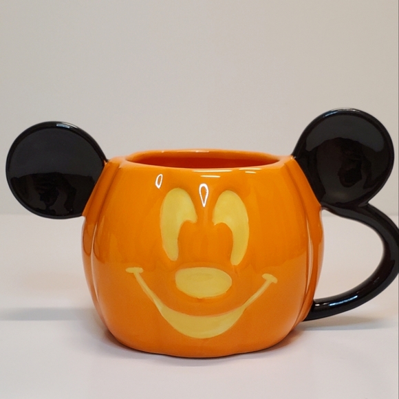 Disney Halloween Mickey Mouse Pumpkin Mug NEW - Picture 1 of 1